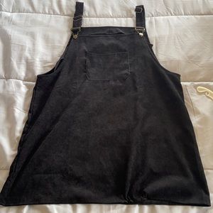 Overall skirt